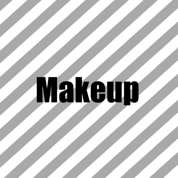 💄FREE GIFT with ALL Makeup Purchases!💄